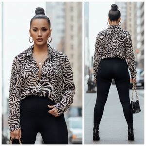 Forever 21 L Y2K Modern Contemporary Abstract Animal Print Mobwife Tunic Blouse
